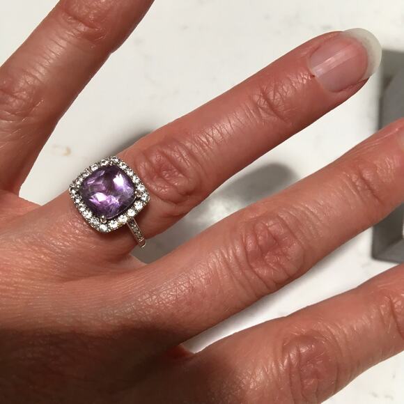 Zales Cushion Cut Amethyst RIng with Diamond Frame 10K Gold - Picture 8 of 9